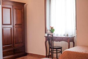 Scrittoio d’epoca – Palazzo Scelzi, Aliano